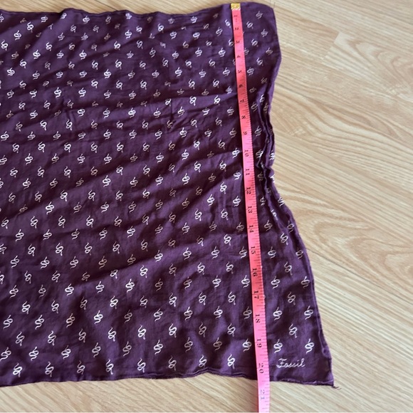 Fossil Purple Scarf with White Pattern - Picture 6 of 8